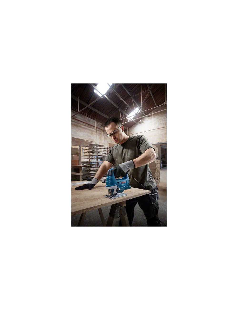 BOSCH WYRZYNARKA  520W GST 750