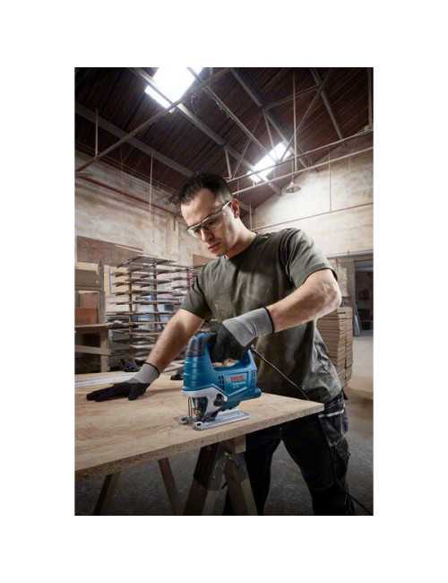 BOSCH WYRZYNARKA  520W GST 750