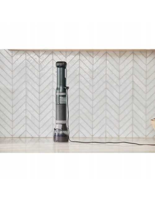 BLACK + DECKER BLENDER BEZPRZEWODOWY 7,2V 2w1 BLACK BCKM1012KB