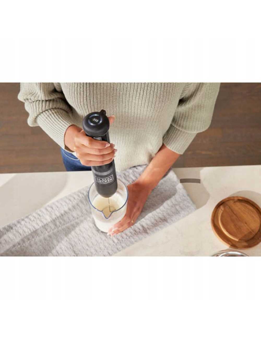 BLACK + DECKER BLENDER BEZPRZEWODOWY 7,2V 2w1 BLACK BCKM1012KB