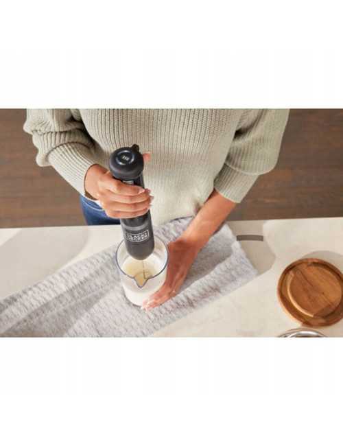 BLACK + DECKER BLENDER BEZPRZEWODOWY 7,2V 2w1 BLACK BCKM1012KB