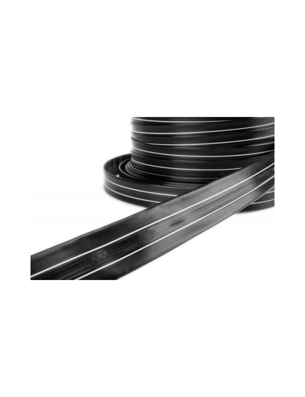 TAŚMA KROPLUJĄCA 16mm HIRRO TAPE  500m 16 8mil 1,5l h  20cm