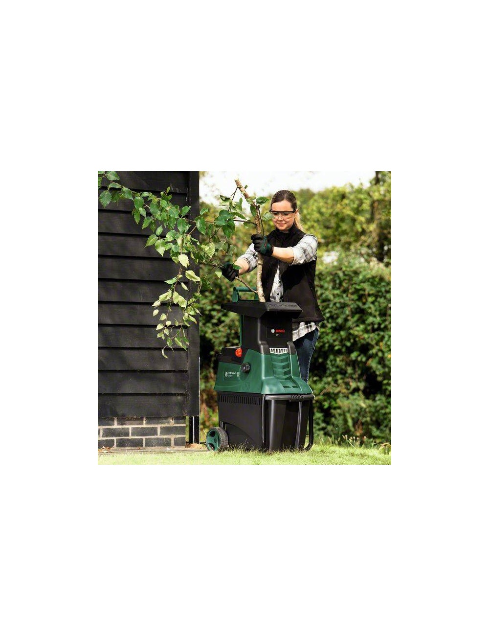 BOSCH ROZDRABNIACZ AXT 25 TC