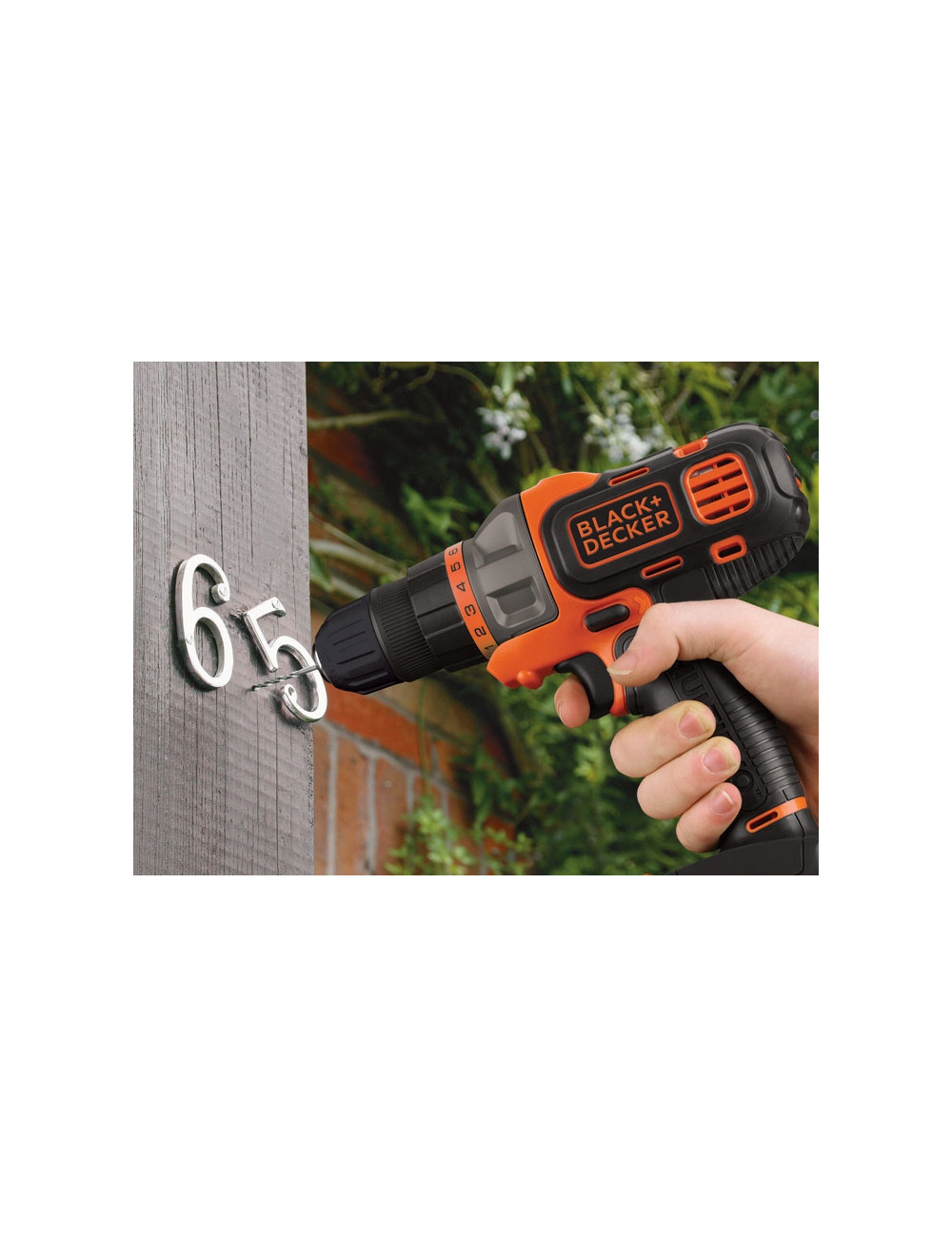 BLACK+DECKER NARZĘDZIE WIELOFUNKCYJNE MULTIEVO MT218K ZESTAW STARTOWY Z GŁOWICĄ WKRĘTARSKĄ WALIZKA