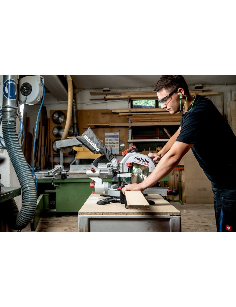 METABO PIŁA UKOŚNICA KGS 18 LTX BL 254 CARCASS