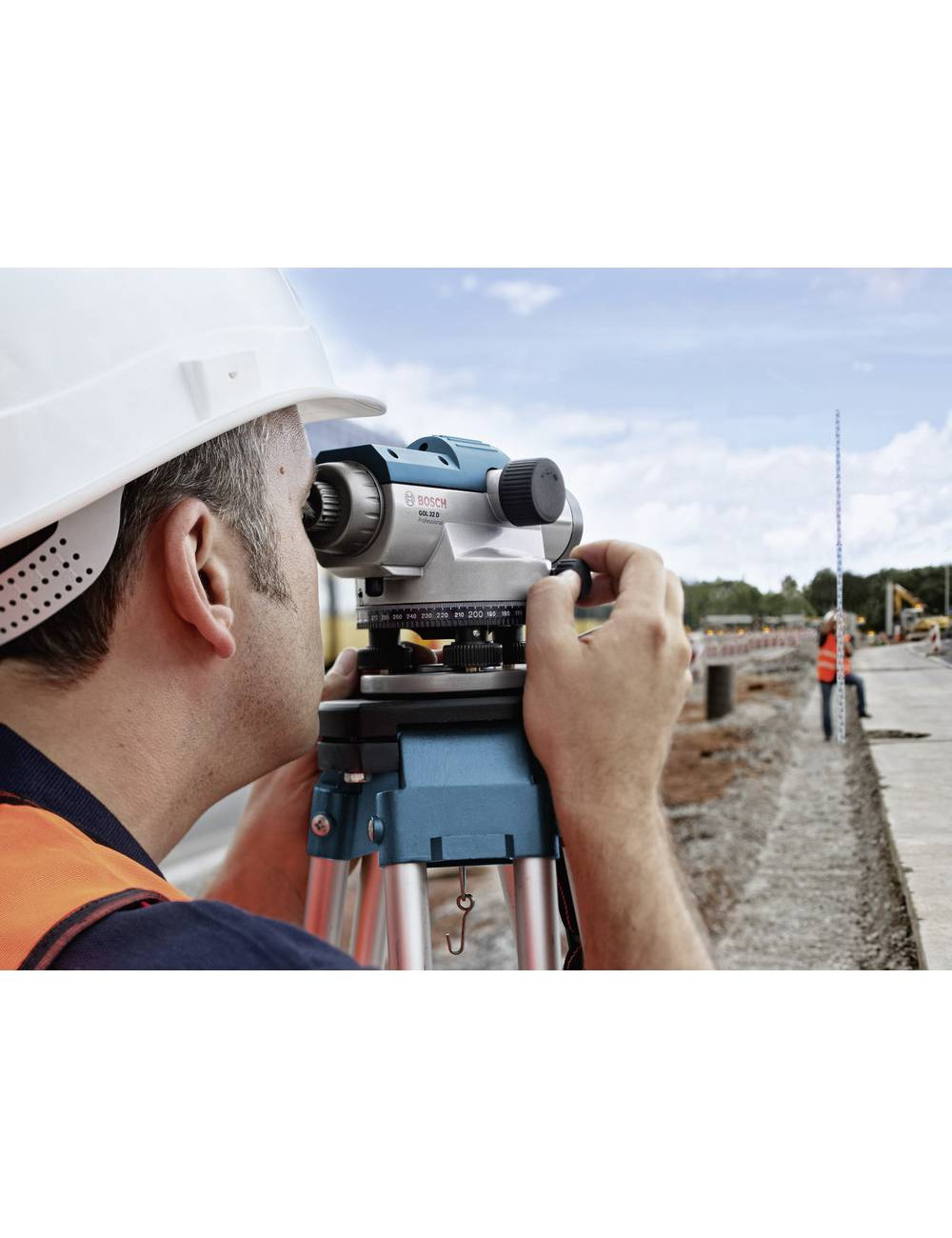 BOSCH NIWELATOR GOL32D