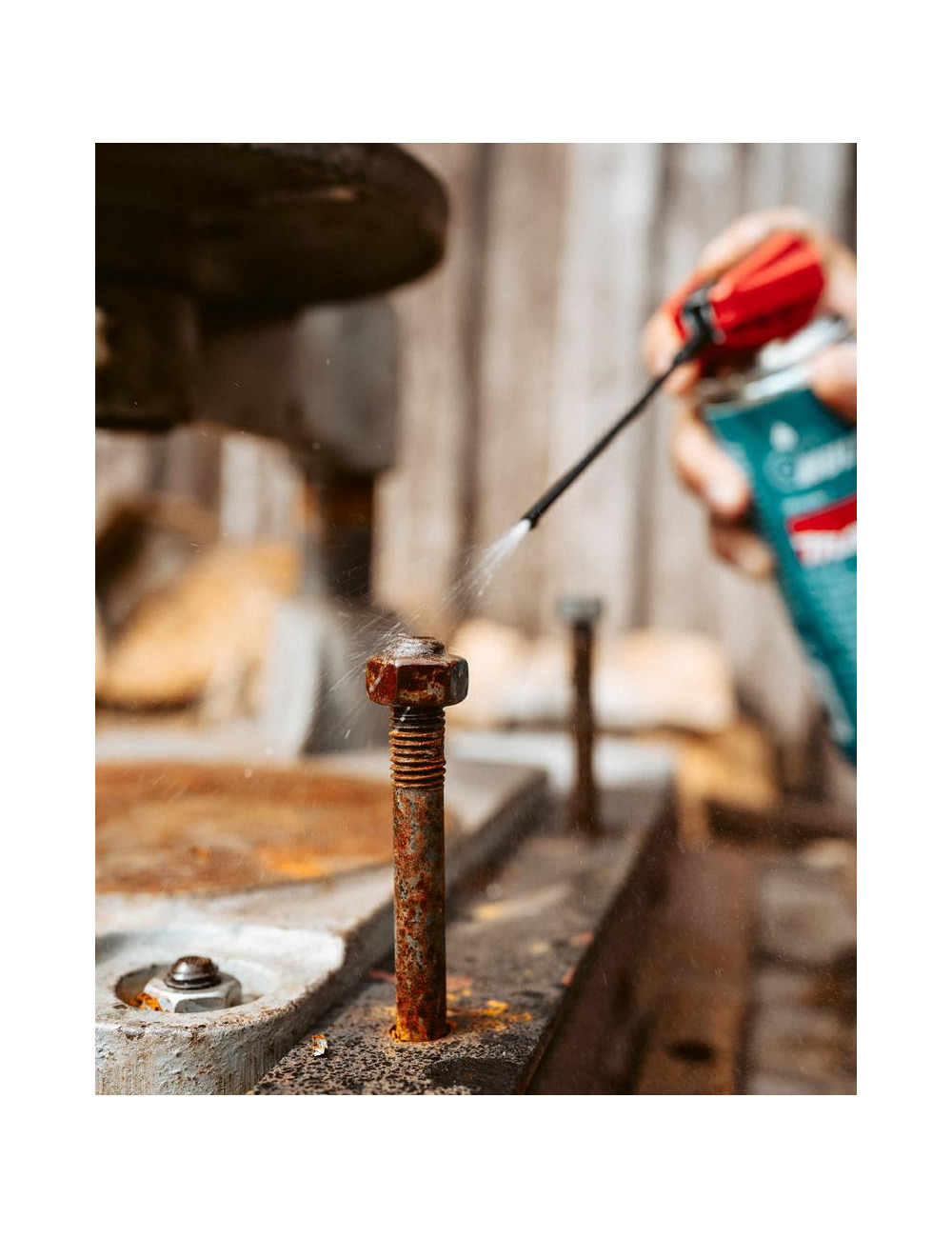 MAKITA OLEJ DO SMAROWANIA WIELOFUNKCYJNY 300ml APLIKATOR