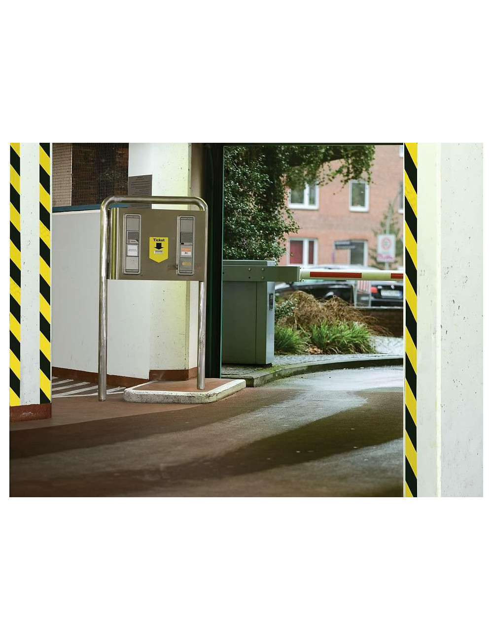 TESA TAŚMA SIGNAL ŻÓŁTO-CZARNA 66m50mm