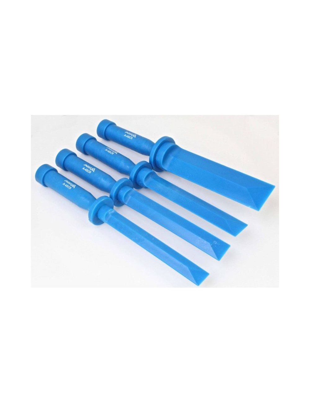 ASTA DŁUTA-SKROBAKI PLASTIKOWE 4szt